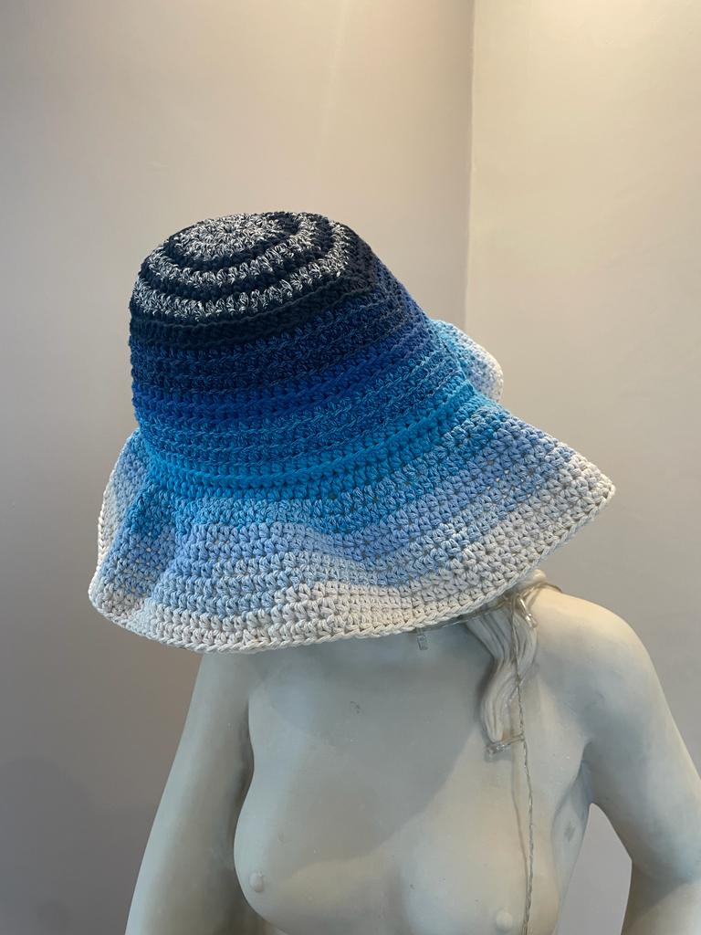 Crochet bucket hat with - BALIBOA THE LABEL